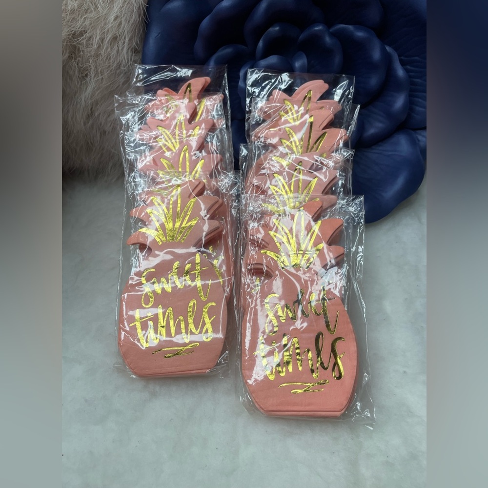 Lot of 7 pks Slant Collections PINEAPPLE BEVERAGE NAPKIN